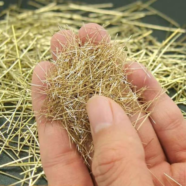Fibre d'acier recouverte de cuivre